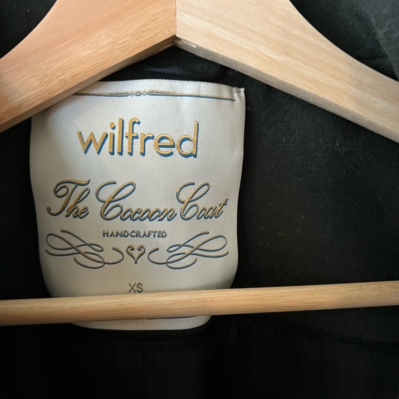 Aritzia Cocoon Coat Olive Green - Picture 6 of 9